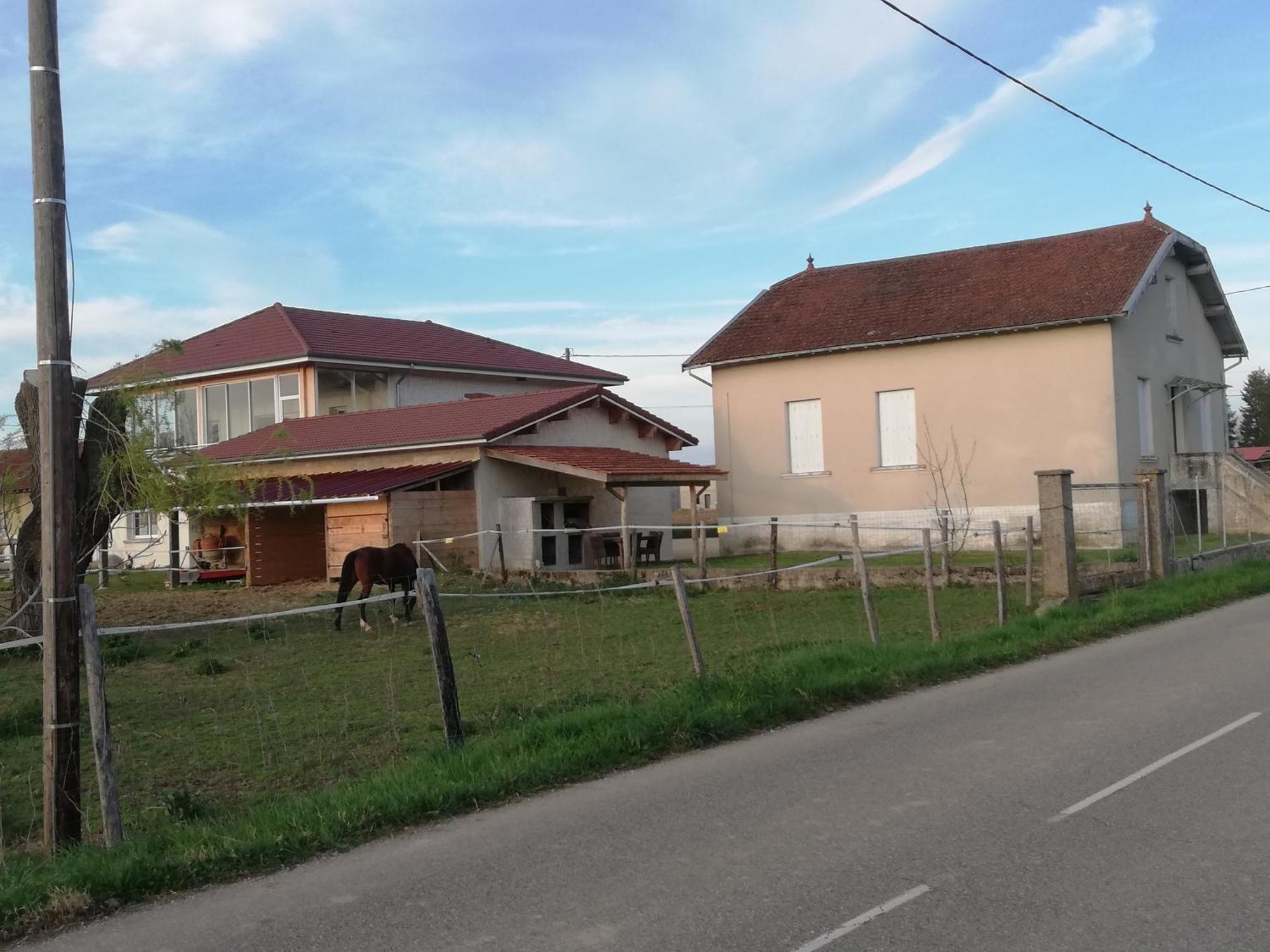 Maison De 100M2 Au Coeur D'Une Pension Equestre Les Sabots De Nina Marcollin 外观 照片